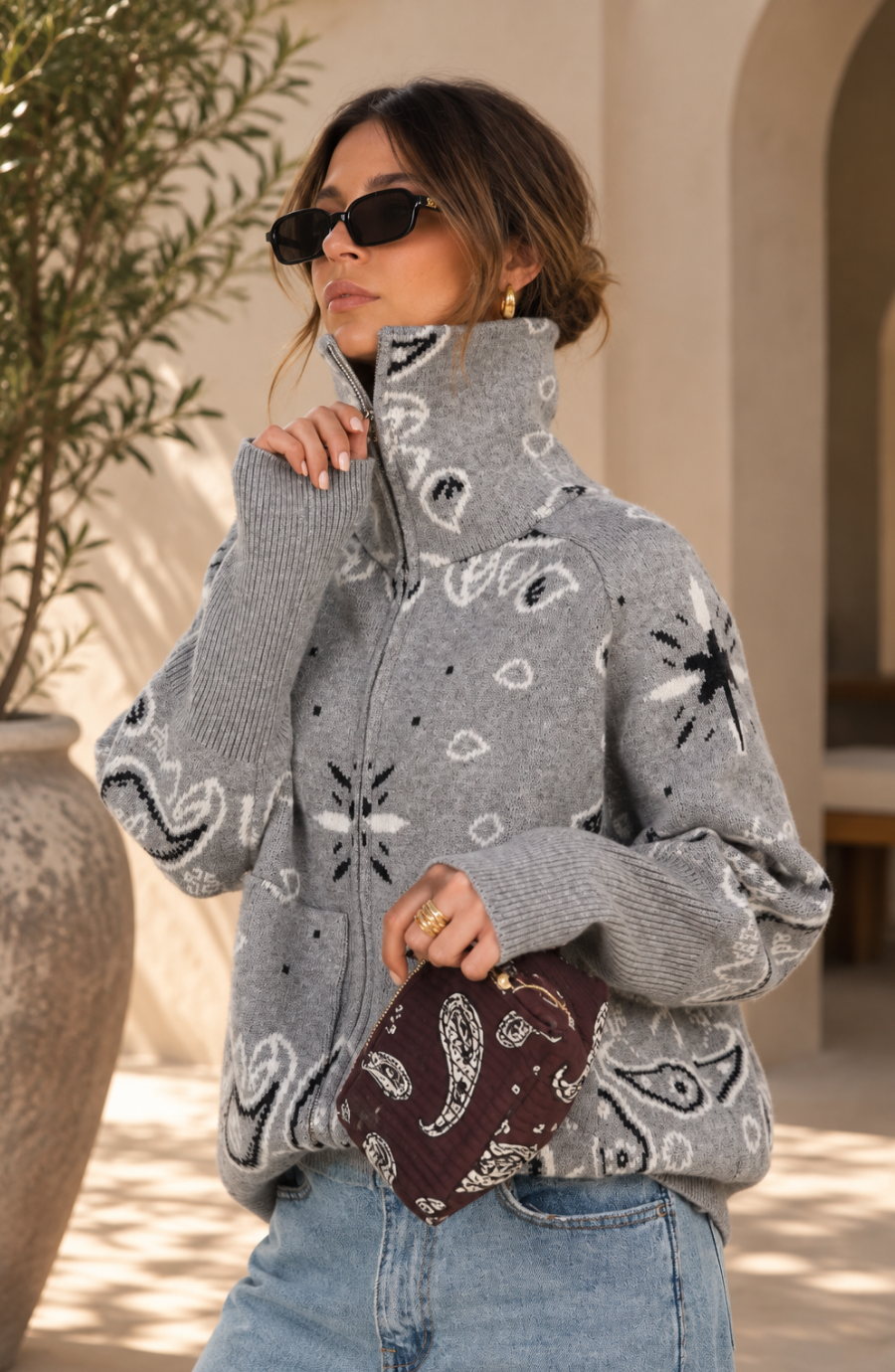 Zip Up Knit Cardigan with High Neck and Print