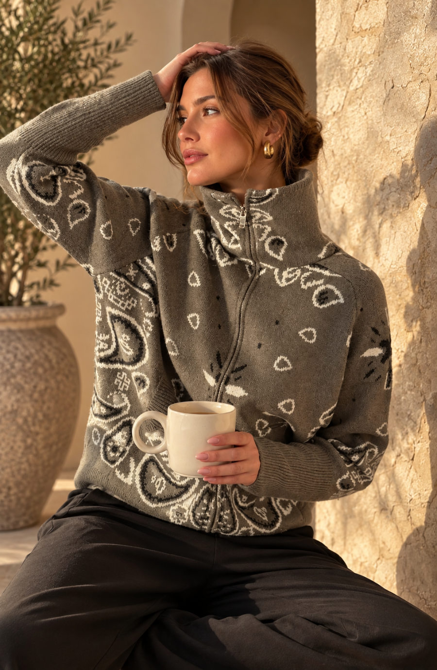 Zip Up Knit Cardigan with High Neck and Print